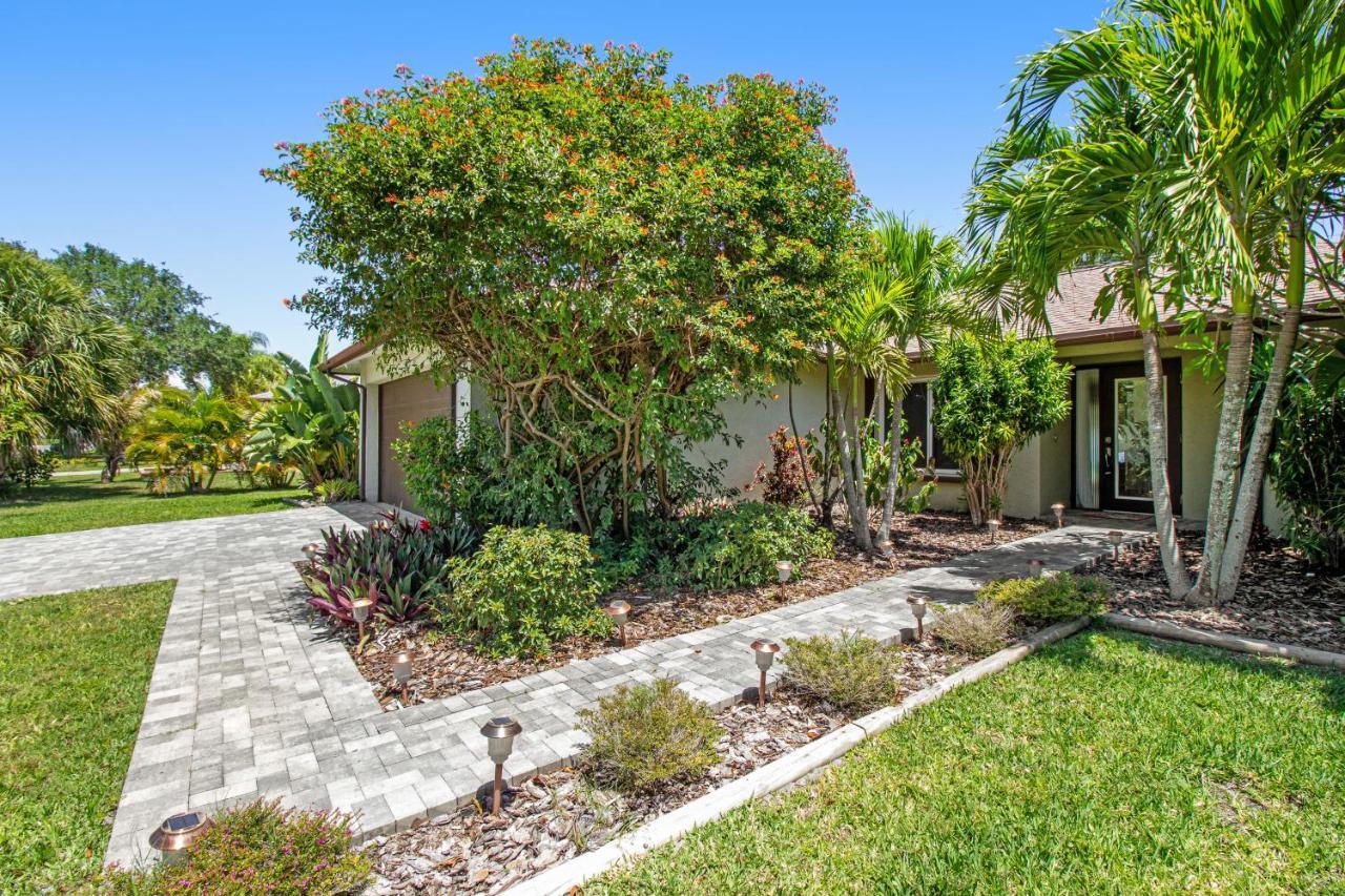 Almost There Bradenton Exterior photo